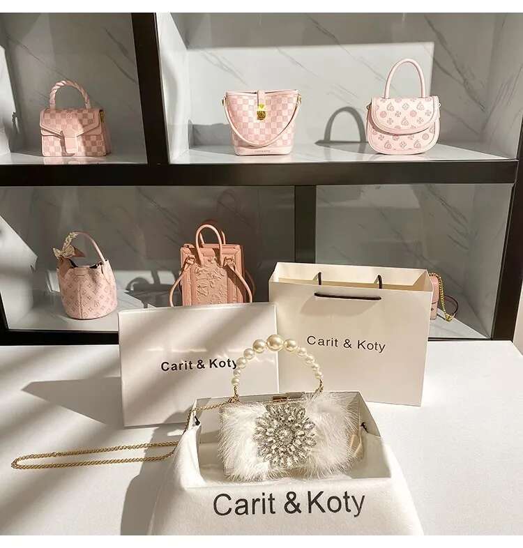 Pearl Beading Handheld Ostrich Hair Women's Handbag Crystal Shiny Dias Evening Wedding Party Clutch Purse Shoulder Bag