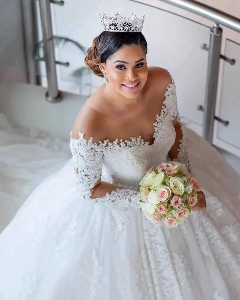 2025 Vintage A-line Bride Wedding Dresses Sheer O-neck Lace Appliques Tulle Women Bridal Gowns Vestido De Novia Robe Mariage