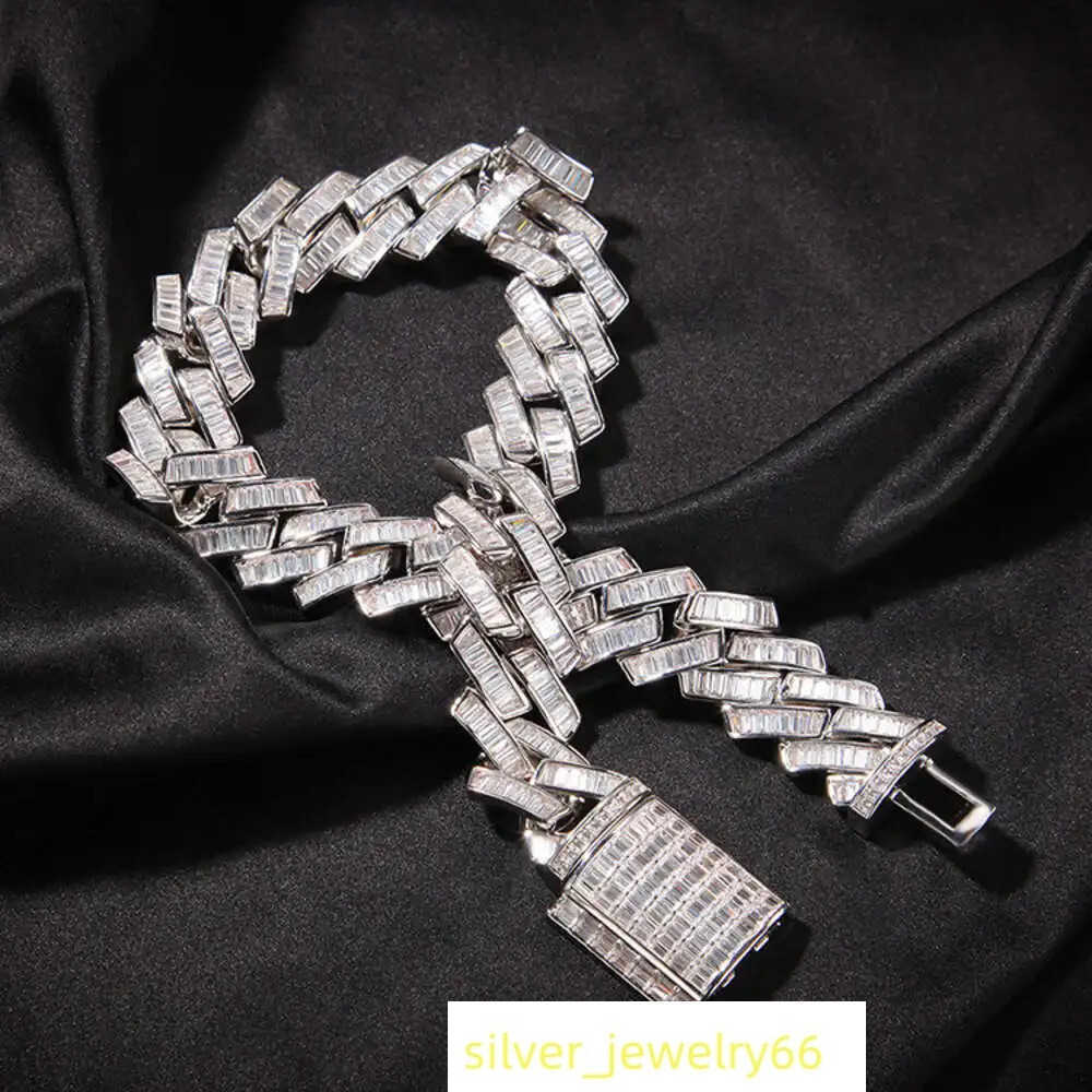 Heavy Silver White Gold 12 Wide Baguettes d Color Vvs Moissanite Necklace Cuban Link Chain for Hip Hop Jewelry