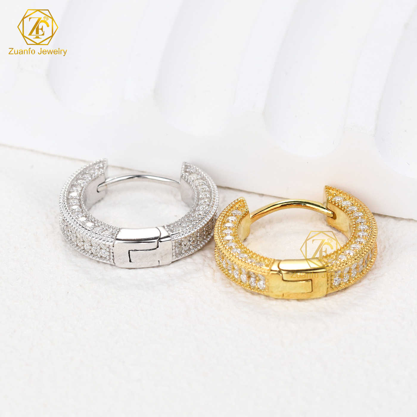 Factory Direct Sale Iced Out Moissanite Hiphop Earrings 18k Gold Plated 925 Silver Hoop Earrings for Party Gifts