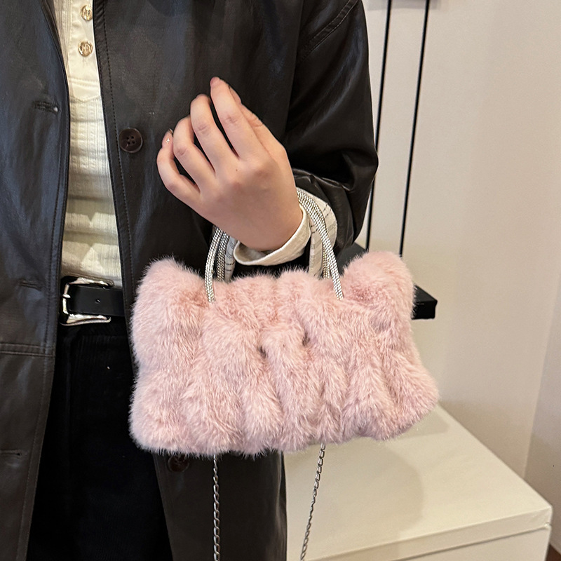 Autumn/Winter Women's Handbag Designer Handbag Warm Plush Shoulder Chain Shopper Wallet 2025 New Women's Wrist Bag