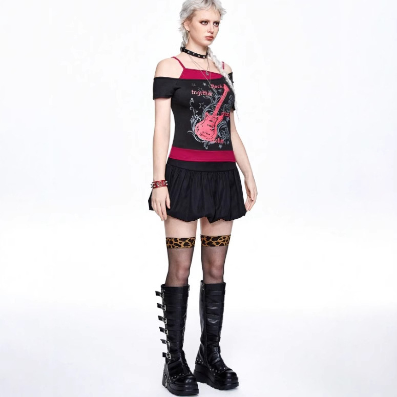 Designer Free Shipping 2025 Summer New Fashionable Pattern Women Short Sleeved Personalized Fake Two-piece Design T-shirt