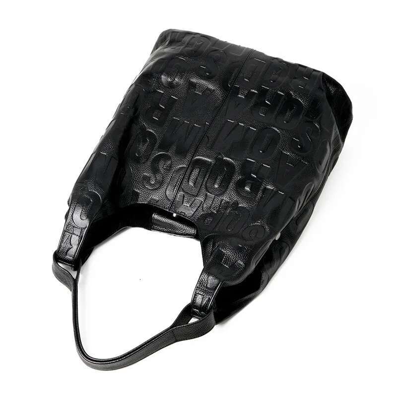 2025 New Letter Print Cowhide Tote Hanlebag For Women Casual Large Capacity Commuter Genuine Leather Armpit Shoulder Bag