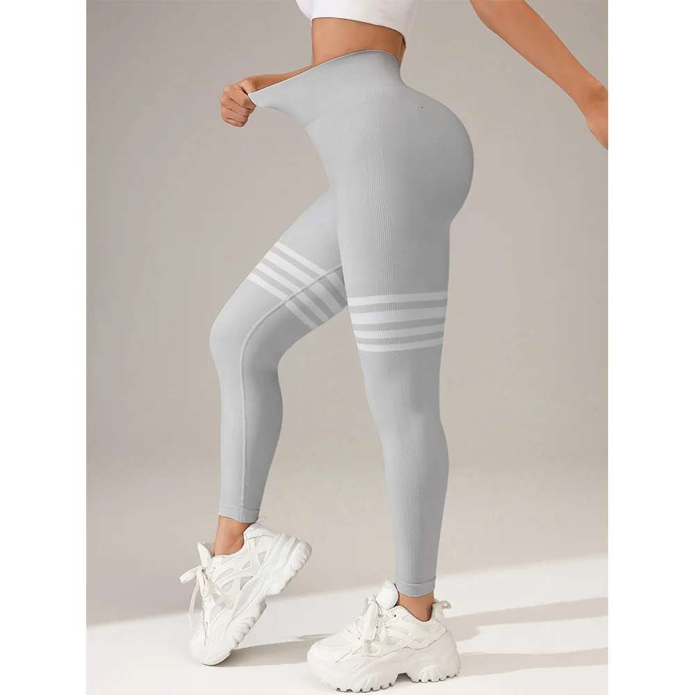 Women Seamless Stripe Yoga Leggings Sexy High Waist Tummy Control Scrunch Butt Lifting GYM Workout Pants Outdoors Sports Fiess