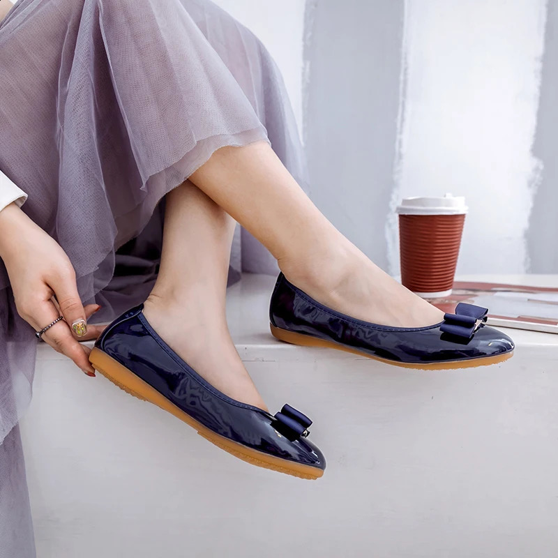 Plus Size 34-43 Women Shoes Foldable Ballet Flats Patent PU Leather Spring Summer Ladies Flat Shoes Fashion Loafers Shoes Woman 250214