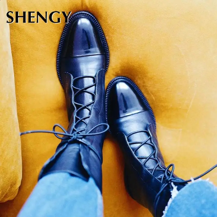 SHENGY Patent Leather British Style Flat Boots Black Pointed Toe Boots Handsome Motorcycle Boots Womens Boots 250214