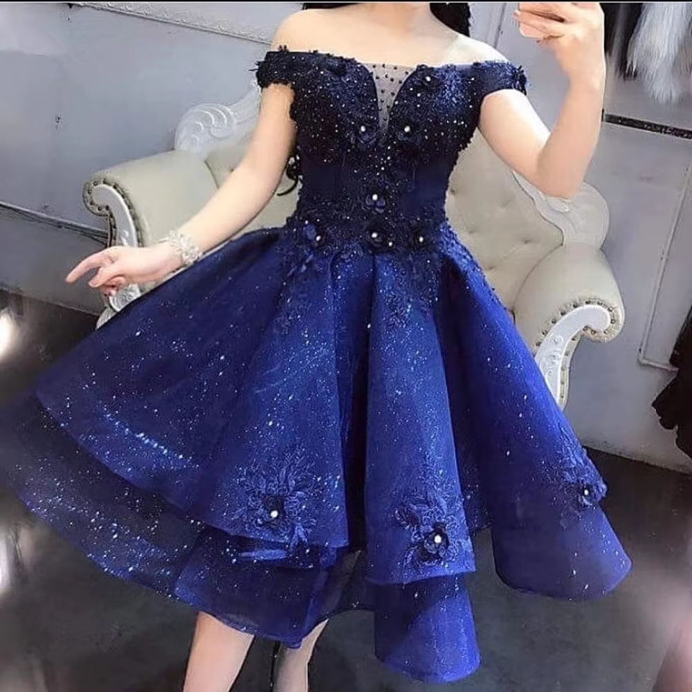 Knee Length Royal Blue A-line Prom Dresses Off Shoulder Homecoming Dress 3D Floral Appliques Beaded Tiered Short Graduation Gown 2025 Special Occasion