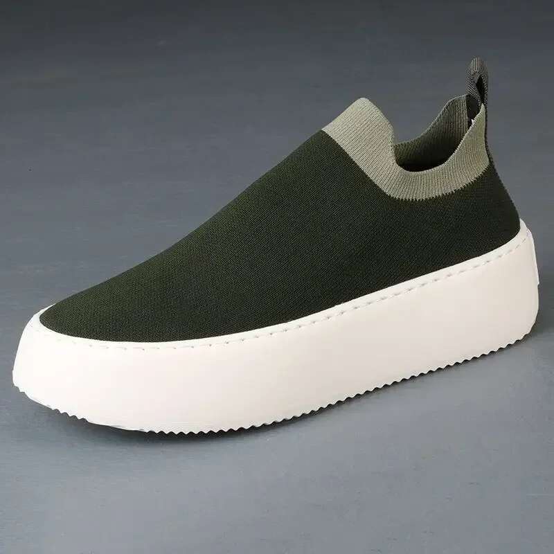 Fly Woven Men Slip On Sports For Man Thick-Soled Mesh Sneakers Breathable Trendy Loafers Men's Vulcanized Shoes