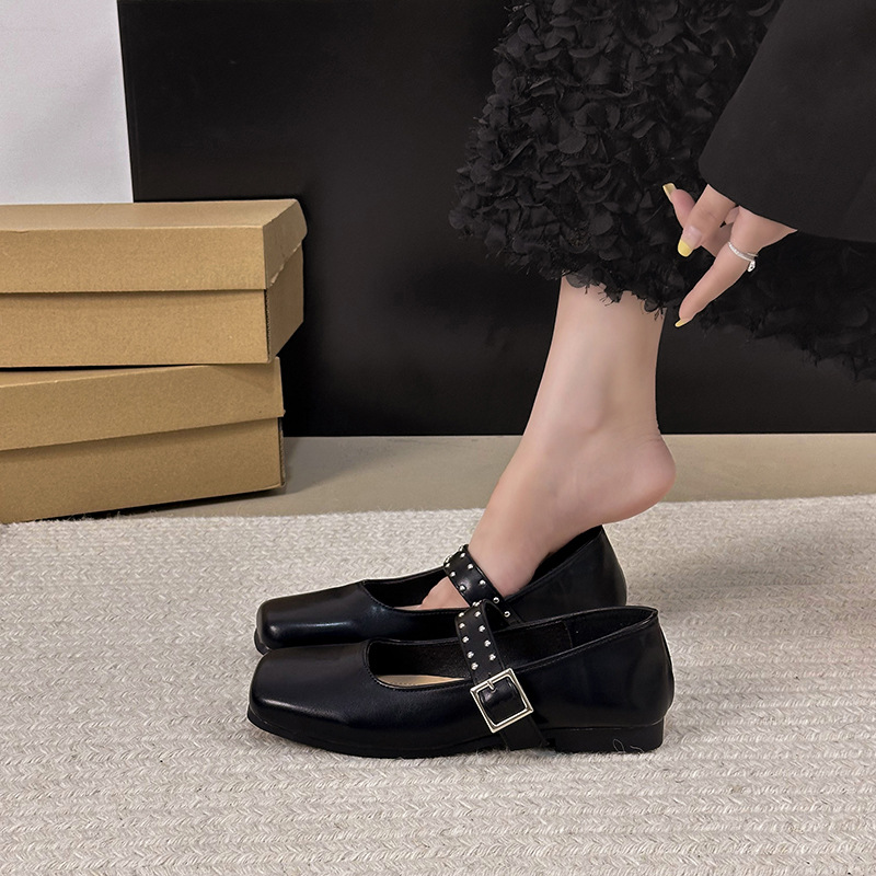 Women Casual Shoes Flat Bottom Simple Design Versatile Comfort Shoes Triple Black Beige Brown Free shipping