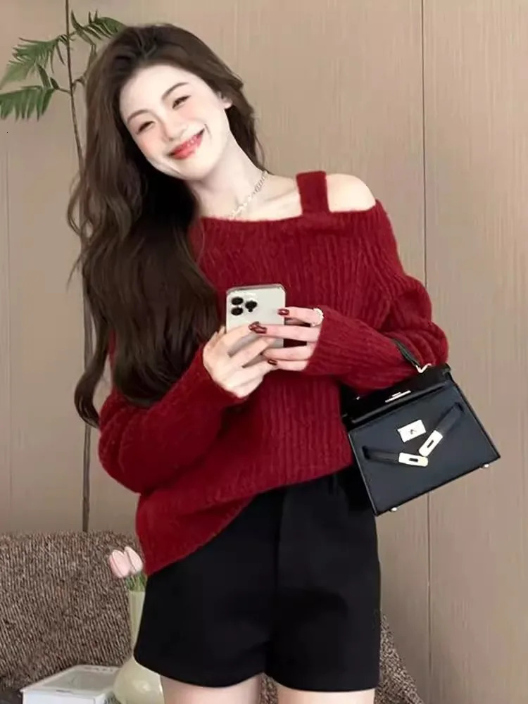 Off Shoulder Knitted Sweater Women Autumn Winter Solid Color Long Sleeve Fashion Casual Loose Pullover Tops Ladies Clothing 250210