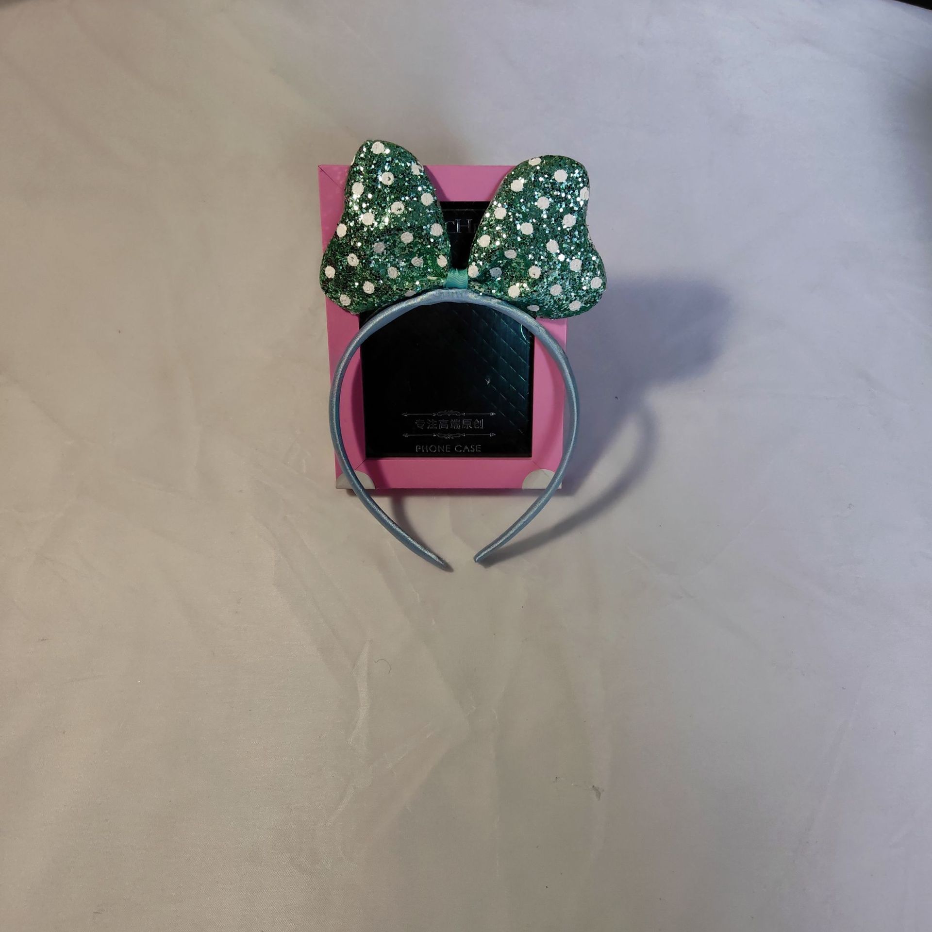 Adorable Shimmering Butterfly Knot Hair Band for Children - Suitable for School Events and Outdoor Fun