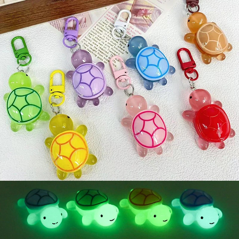 Cartoon Resin Luminous Turtle Ornament Keychain Glow-in-the-dark Color Turtle Keyring Bag Pendant Accessory Girlfriends Gifts 250214