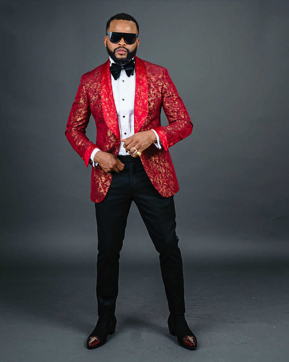 Red Pattern Mens Wedding Tuxedos Shawl Lapel Groom Wear Party Birthday Black Pants Suits 2 Pieces Customized