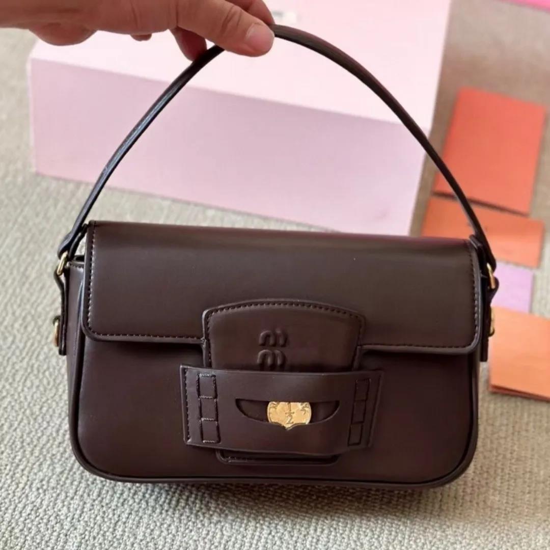 Luxury handbag momo Shoulder bag for Womens mens 10a Designer Baguette bag Classic Flap Leather Clutch travel tote Even Bag Strap Top handle Crossbody Envelope Bags