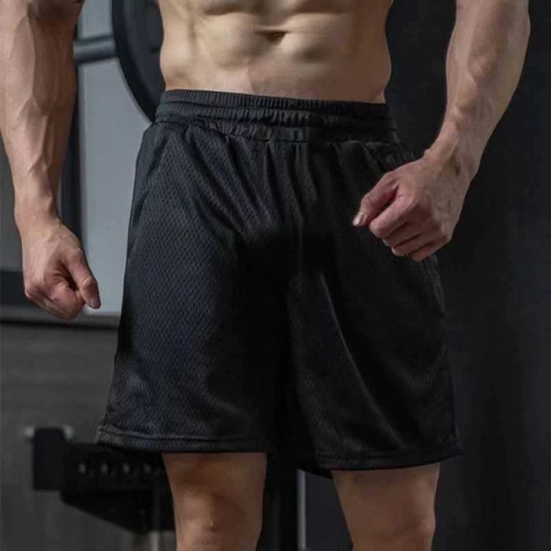 Mens Mesh Shorts Breathable Quick Drying Gym Running Short Pants Solid Color Daily Sports Shorts Men W250215