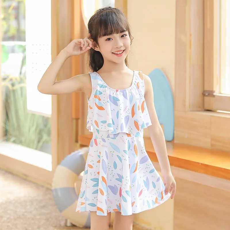 Kid Swimsuit Cute Summer Kids Girl Split Swimsuit Short Sleeve Sunscreen Swimsuits Summer Professional Swimming SuitXJ250214