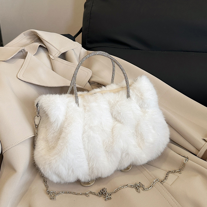 Autumn/Winter Women's Handbag Designer Handbag Warm Plush Shoulder Chain Shopper Wallet 2025 New Women's Wrist Bag