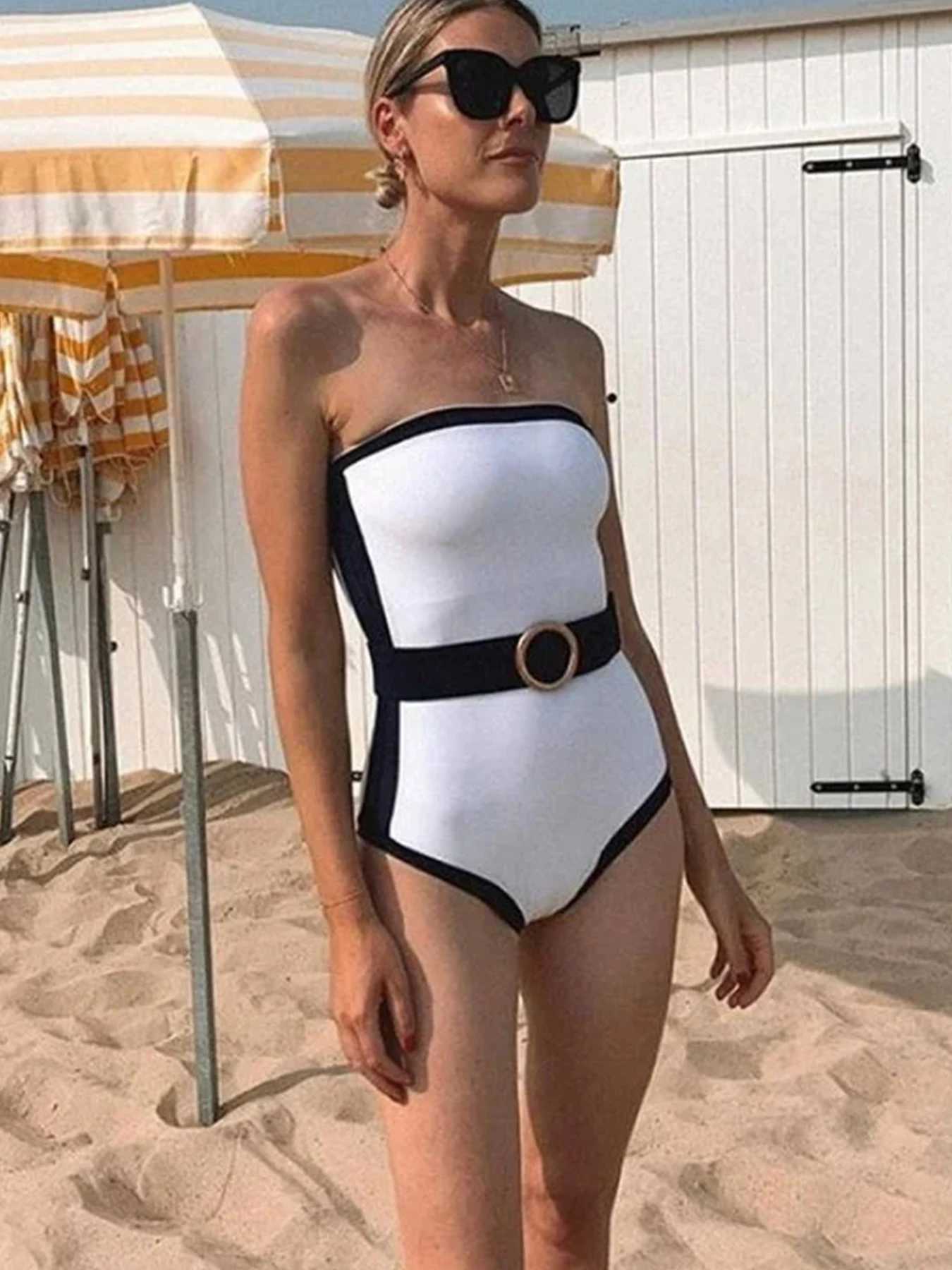 2024 new black and white contrasting one-piece womens swimsuit shoulder swimsuit womens swimsuit Monokini swimsuitW250214
