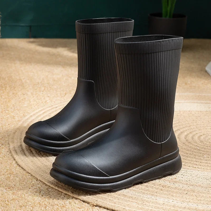 Womens rain boots fashionable mid calf rubber boots waterproof garden boots womens winter warm cotton rain boots Botas Lluvia Mujer 250213