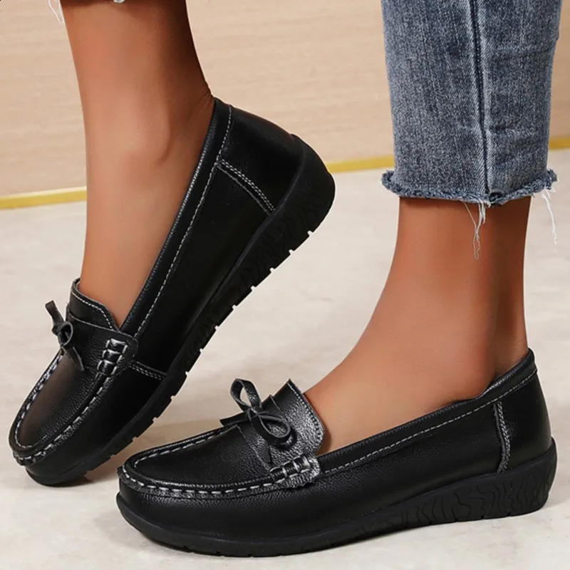 Wedge Fashion Women Flats Genuine Leather Soft Shoes Women Slip On Women Casual Shoes Moccasins Tenis Feminino Plus Size 250214