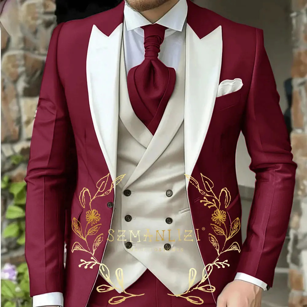 Light Green Classic Men Suit 3 Piece Tuxedo Peaked Lapel Groomsmen Wedding Suits Set Fashion Men Business Blazer Pants Vest 250214