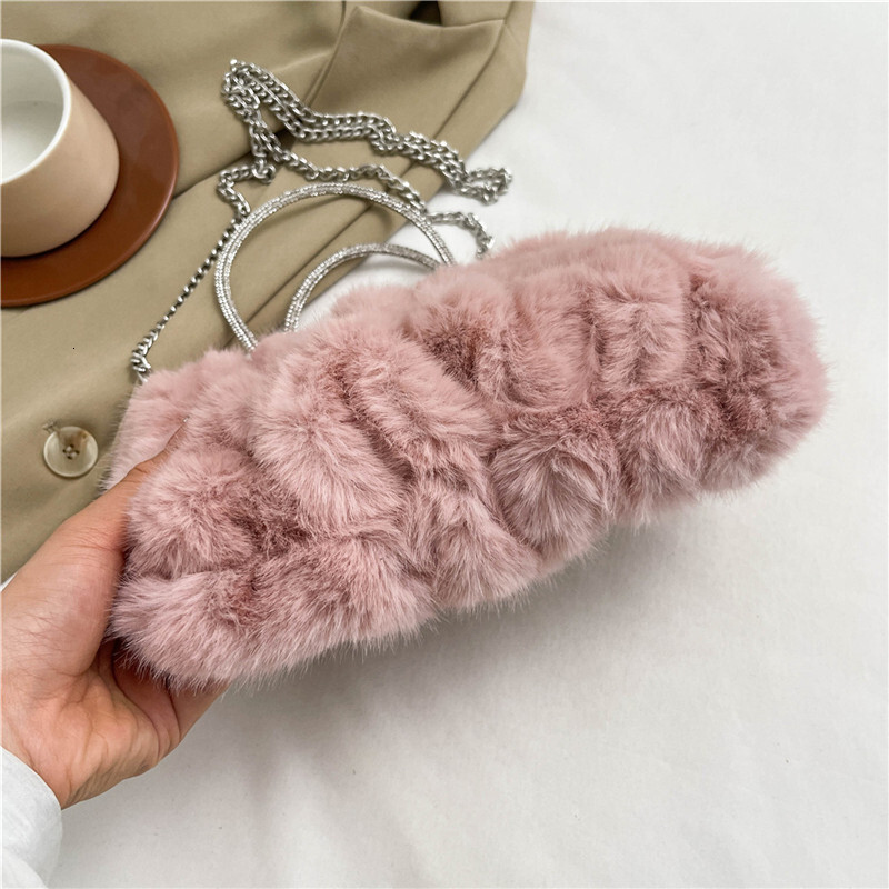 New winter fur high-end dinner bag, pleated cloud studded diamond handbag, fashionable and versatile, single shoulder diagonal cross