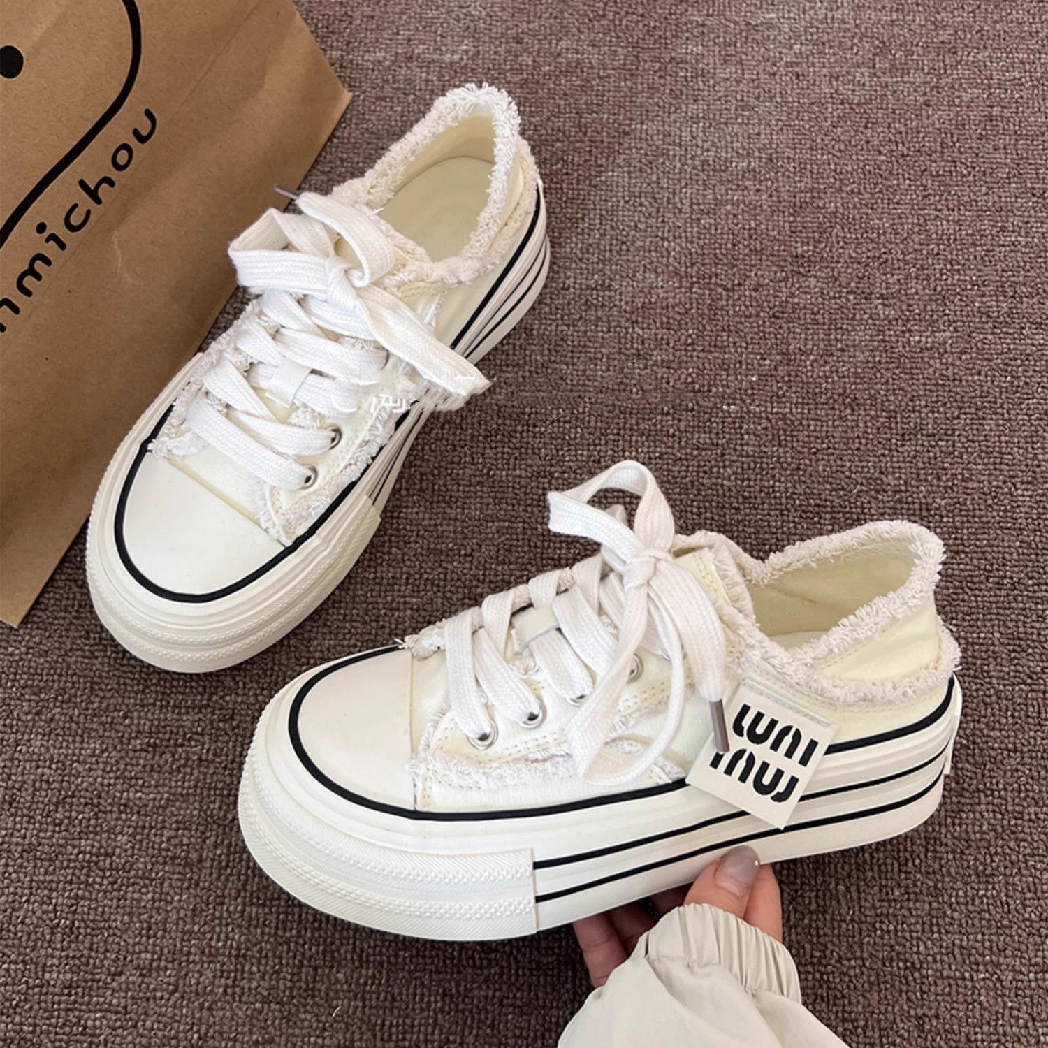 Women's Thick Sole hot Sneakers Casual Outdoor White, Pink, Blue - Comfortable & Stylish for 2024