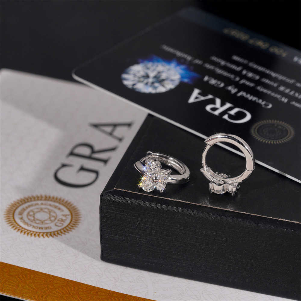 New trend high fashion 925 sterling silver earrings 4mm single stone vvs vs ice crystal moissani personalized jewelry