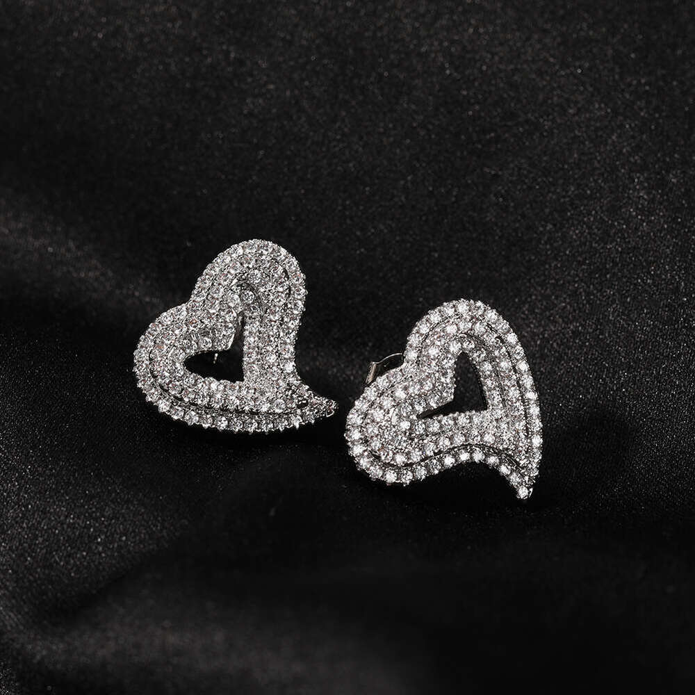 moissanite Hollow Heart Light Fashion Hip Hop Exaggerate Personality Instagram Earrings