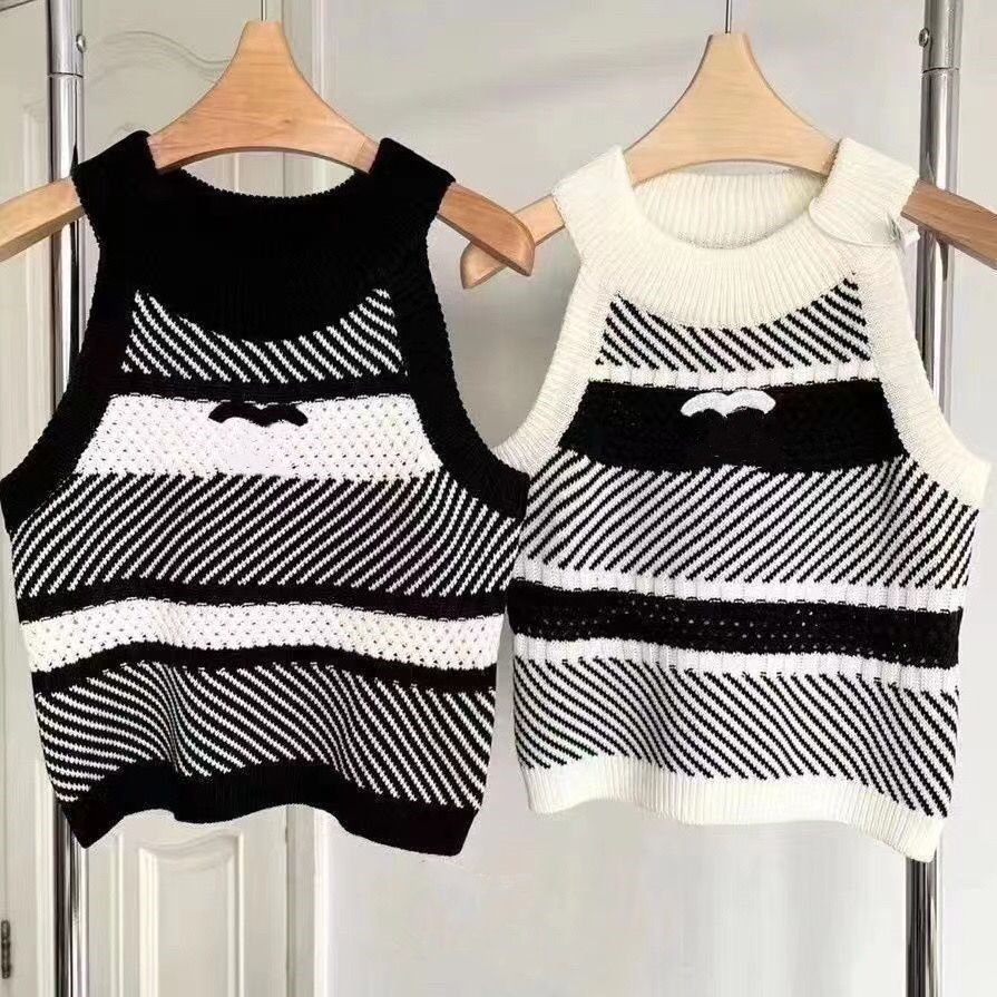 tide top Luxury Women Camis designer classical design Clothing knit keep warm sleeveless yoga Vest tops Sexy Off Shoulder wool t shirt waistcoat suspenders