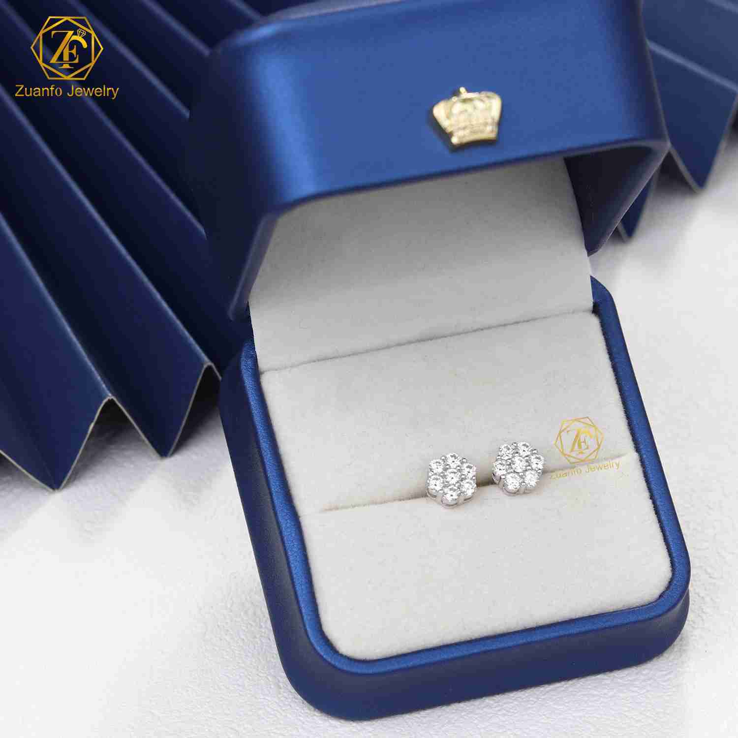 Best Selling 100% 925 Silver Moissanite Cluster Earrings D Color VVS1 Round Cut Diamond Flower Hypoallergenic Stud Earrings