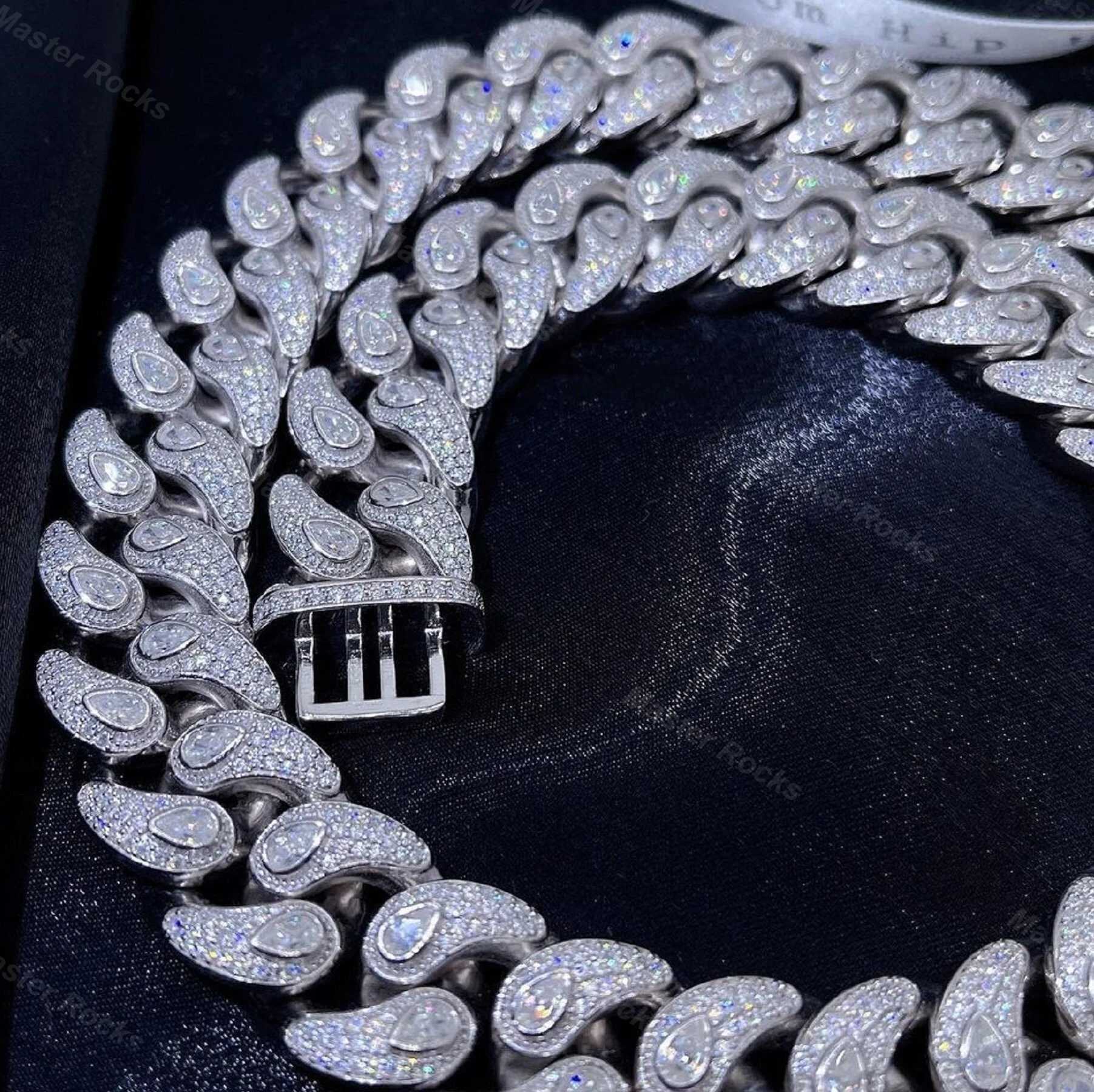 Pear And Round Cut Customize Cuban Links Iced Out Silver Moissanite Cuban Competitive Price Diamond Chain Miami Cuban Link