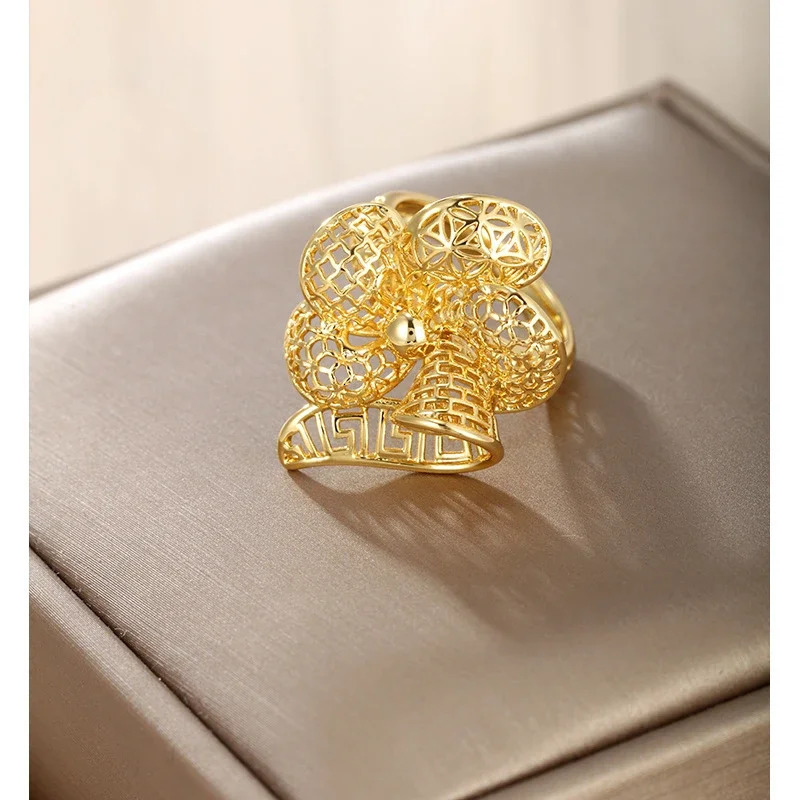 Fashion 24K Gold Exquisite Floral Gold Ring for Women Fashion Vintage Haute Couture Wedding Bride Wedding Ring 250214
