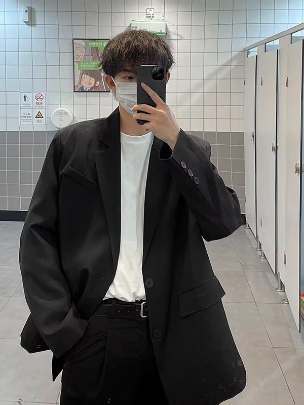 D2122Elegant Black Shoulder Padded Men's Suit Coat for Modern Style