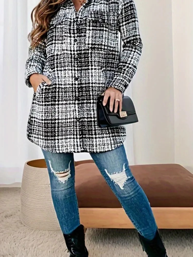 Winter Thick Coat Large Size Ladies Blouse Europe and The United States Retro Plaid Loose Casual Womens Wear 250210