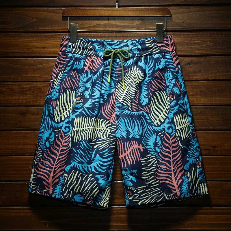 Summer Beach Shorts Men2024New Fashionable Color Pattern Loose Breathable Pants Outdoor Trendy Cropped Pants W250215