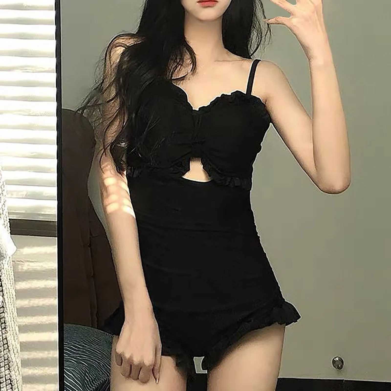 One-Piece Ladies Bathing Suits Suspender Summer Swimwear With Ruffles Shows Thin Hot Swimsuit For Womens Sexy Swimwear WomenW250214