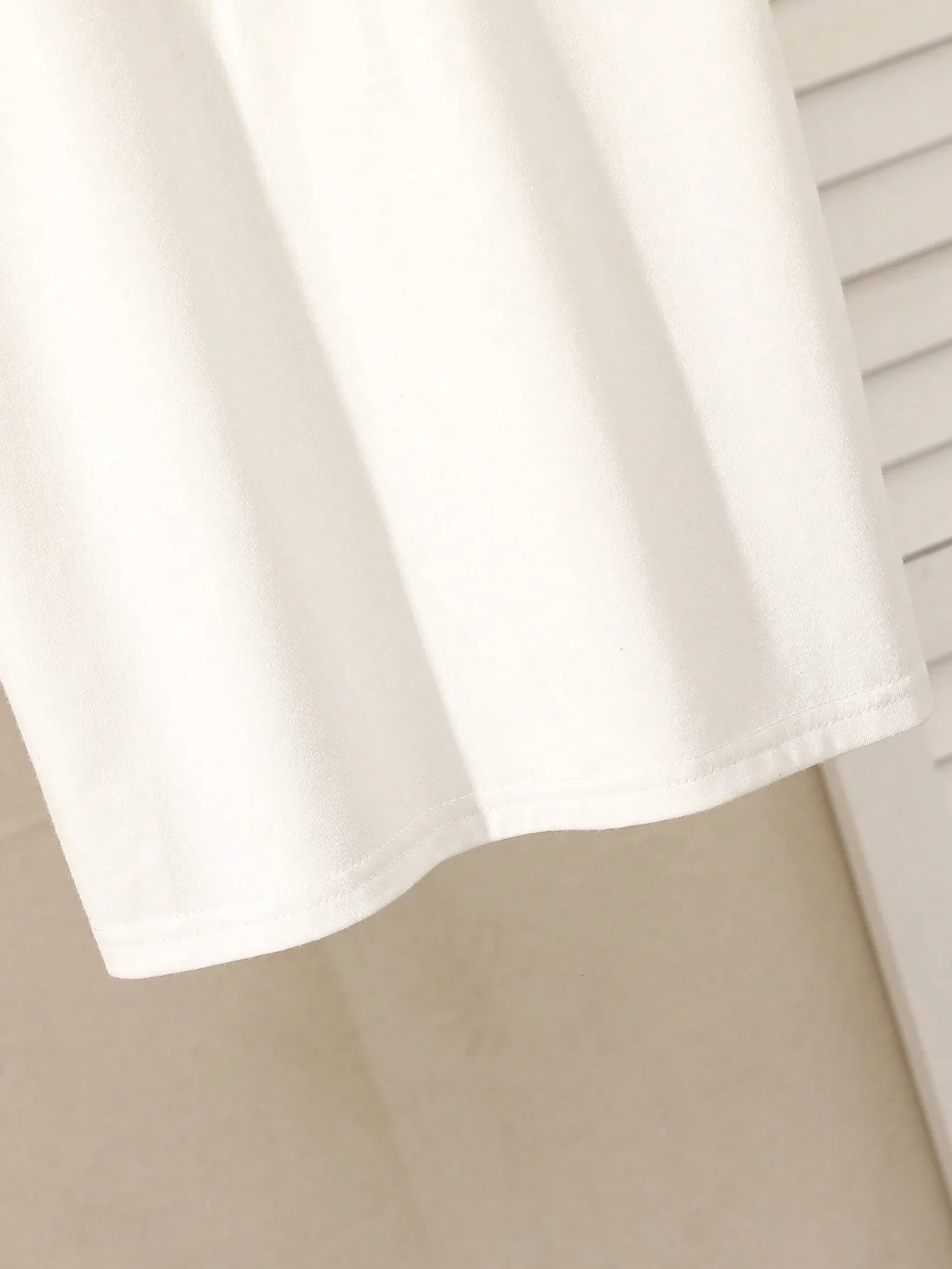 Childrens solid color POLO shirt boy handsome fashion sports T-shirt girl lapel casual and comfortable half sleeve. 250213