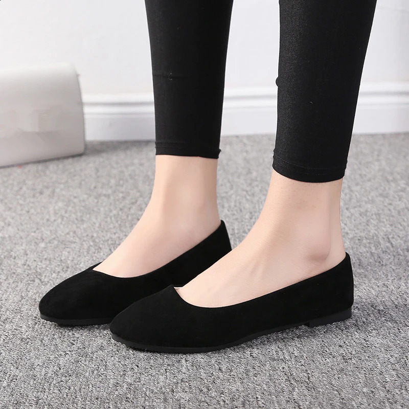 Plus Size 35-43 Women Shoes Candy Color Spring Shoes Woman Slip On Casual Flats Ladies Shoes Autumn Loafer zapatos mujer WSH2214 250214