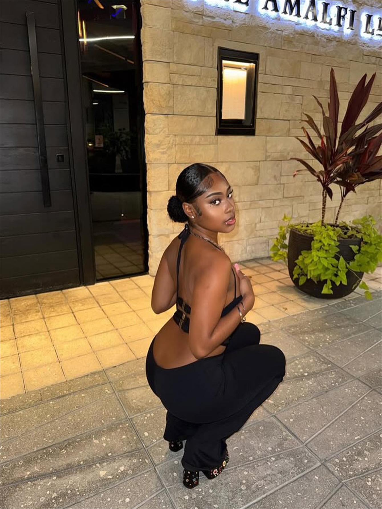 K233 Fashion trend slim sexy halter neck tie design backless jumpsuit