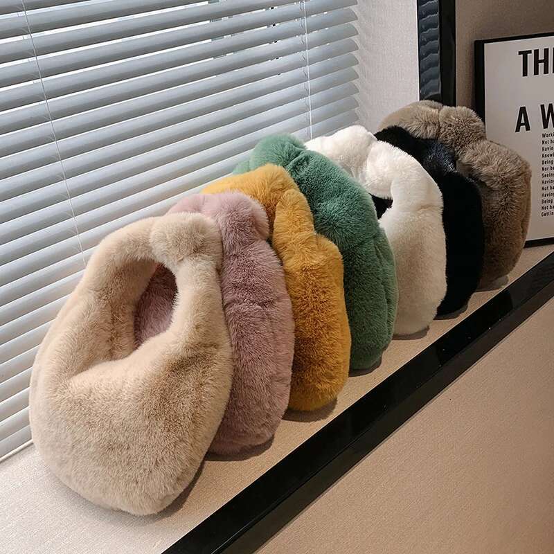 Solid Color Plush Dumpg Niche Design Small Phone Korean Style Tote Bag Faux Rabbit Fur Handbag Women