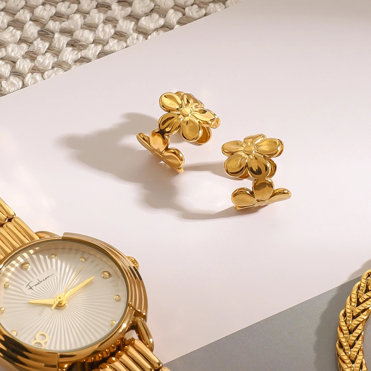 Uworld Conch Ear Cuff Wrap Hawaiian Flower Clip Stackable Womens Accessories Gift for Her 250213