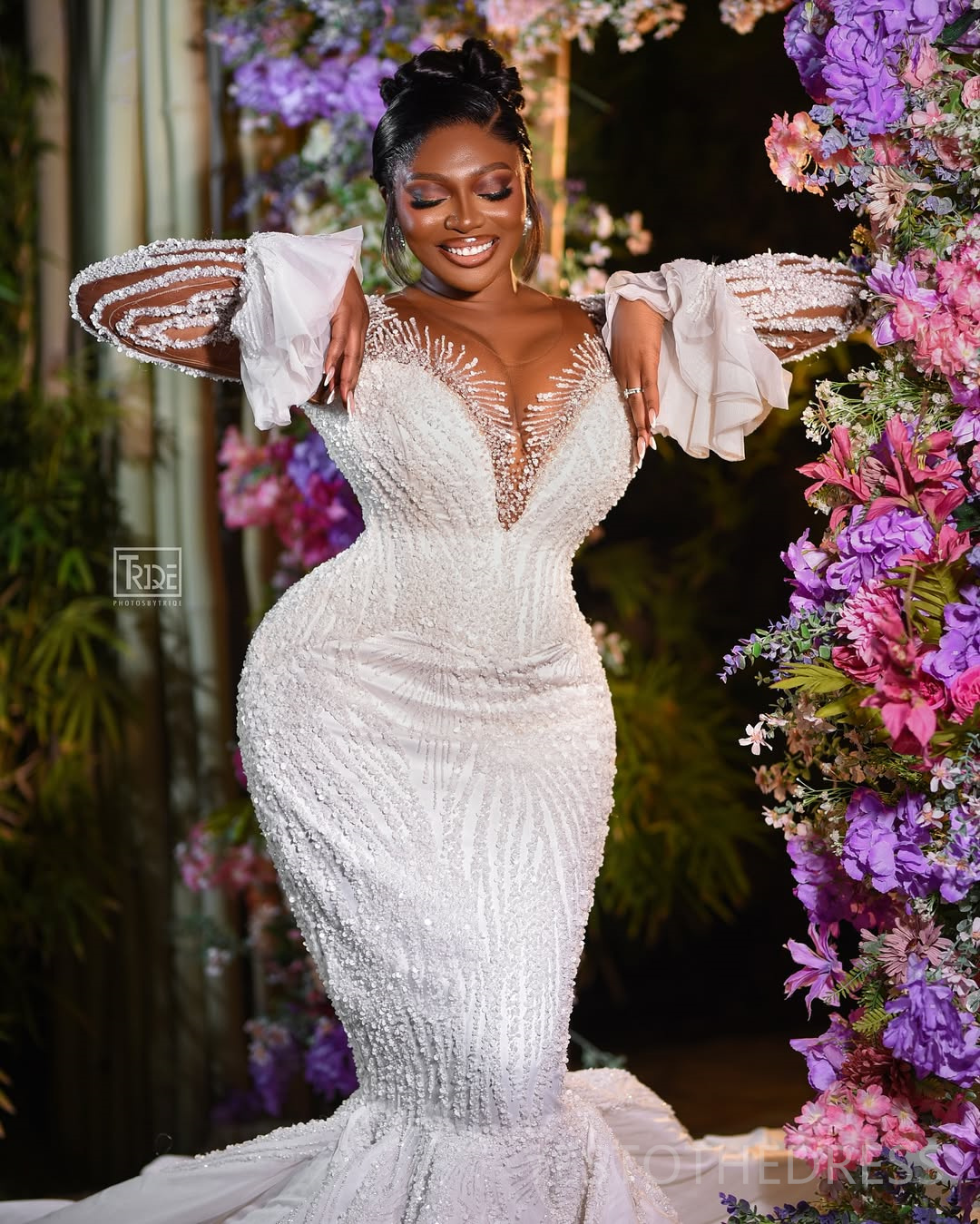 2025 Plus Size Mermaid Wedding Dress Bridal Gowns For Bride Sheer Neck Illusion Long Sleeves Appliqued Beaded Pearls Lace Wedding Gowns For Black Wome