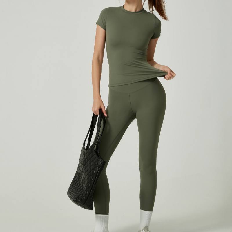New women's 6-color casual two-piece set sexy tight fitting short sleeved pants high-quality yoga clothes running suit fitness suit