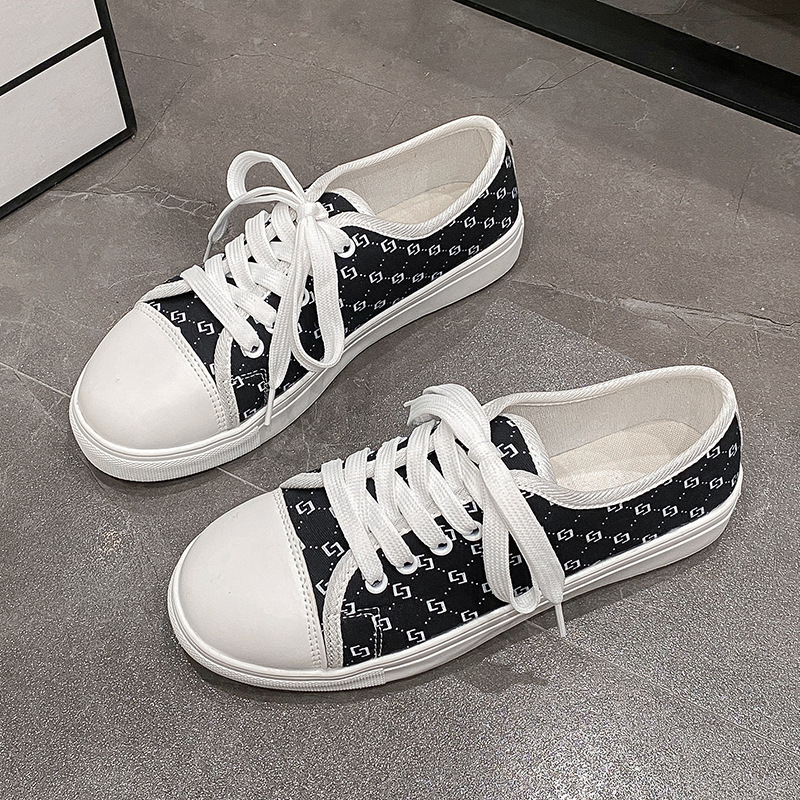 Women Casual NEW hot Shoes Flat Bottom Simple Style Printing Design Lace-up Versatile Plus Size Triple Black White Free shipping