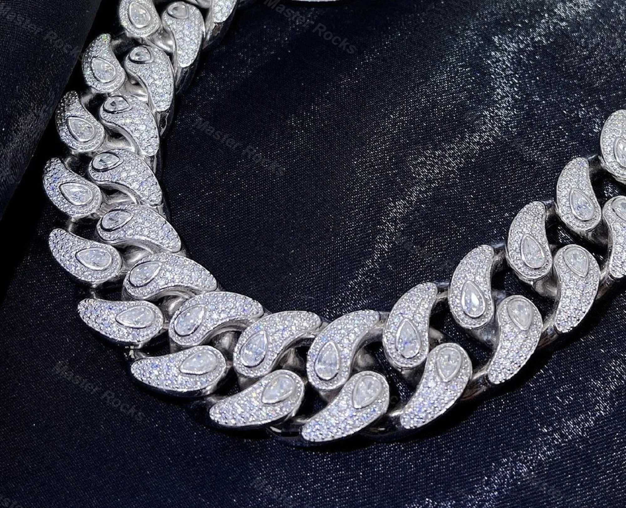 Pear And Round Cut Customize Cuban Links Iced Out Silver Moissanite Cuban Competitive Price Diamond Chain Miami Cuban Link