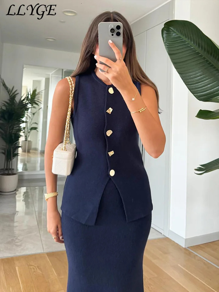 Elegant Knit Vest Skirts Sets Women Slim Oneck Single Breasted Vests Solid Hip Package Spring Lady Vacation Outfits 250214