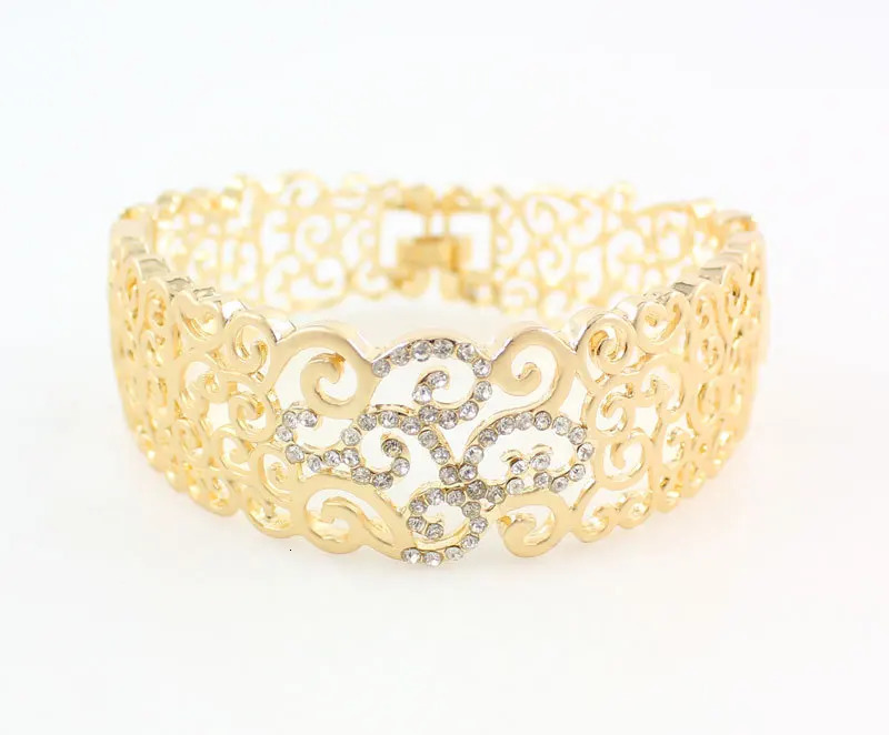 African Costume Jewelry Sets Gold Color Crystal Wedding Women Bridal Accessories nigerian Flower Pattern Necklace Set 250213