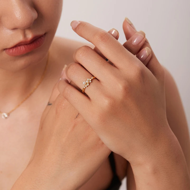 Vintage Hollow Zircon Rings For Women Metal Gold Color Trend y Snake Shape Trendy Stainless Steel Ring Jewelry 250213