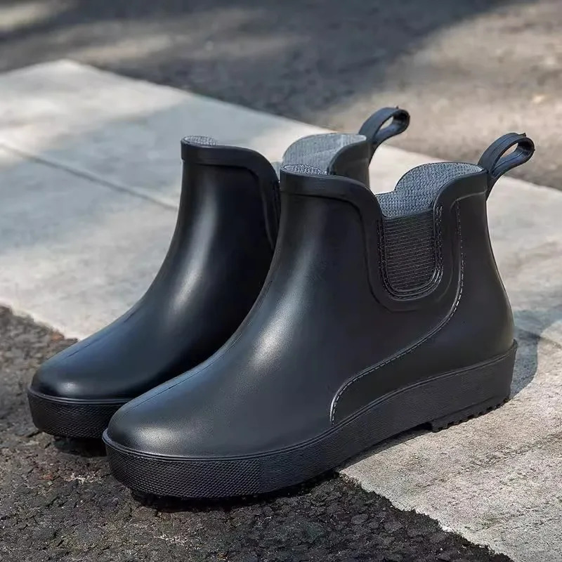 Womens Short Rain Boots Black Anti slip Waterproof Shoes Anti fouling Fashion Outdoor Rainy Leisure Adult Rubber Shoes 250213
